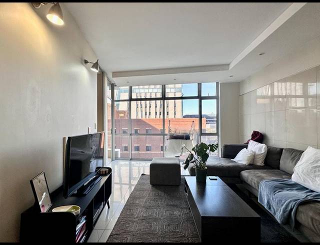 2 BEDROOM APARTMENT FOR SALE IN SANDTON CENTRAL